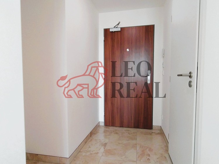 Квартира 2+kk в оренду, 40 м² (6 з 13)