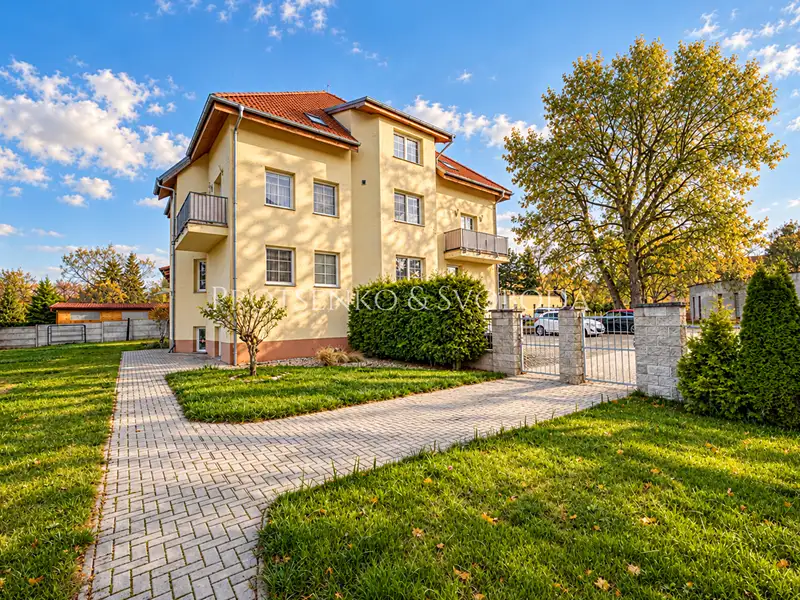 Prodej bytu 2+kk 54 m², Praha – náhled fotky 2