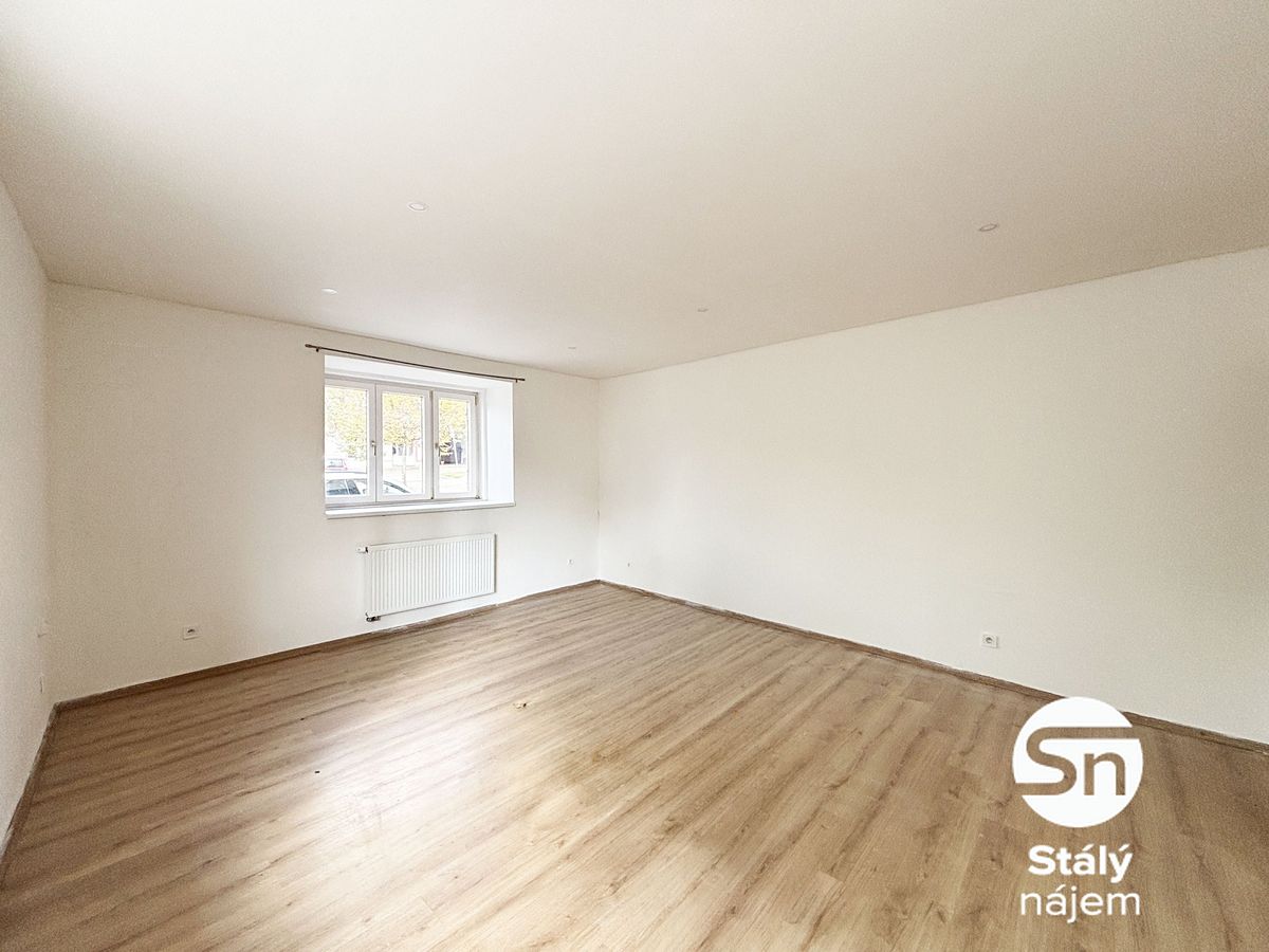 Pronájem bytu 3+1 67 m² – fotografie 3