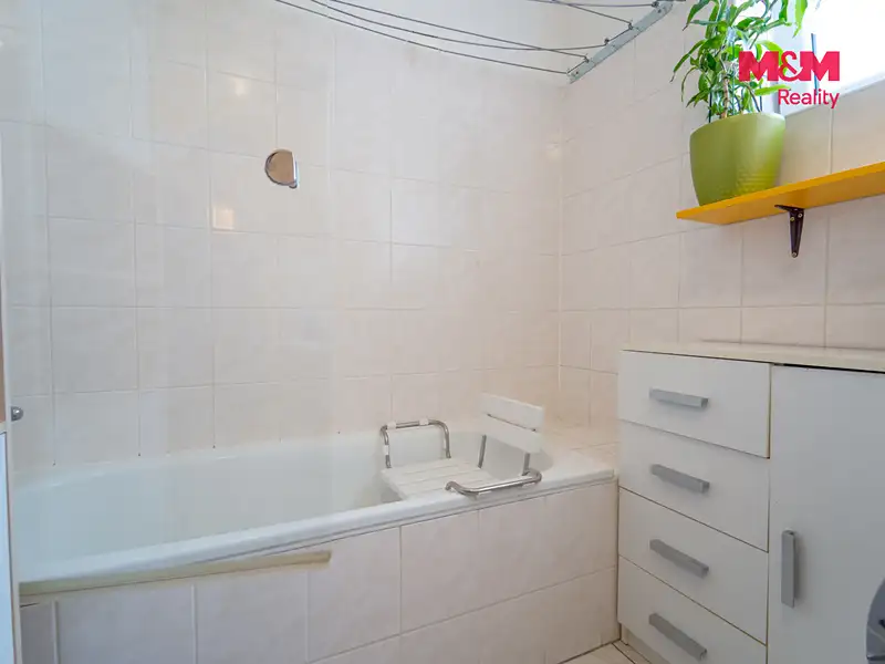 Pronájem bytu 2+kk 50 m², Tymákov – náhled fotky 3