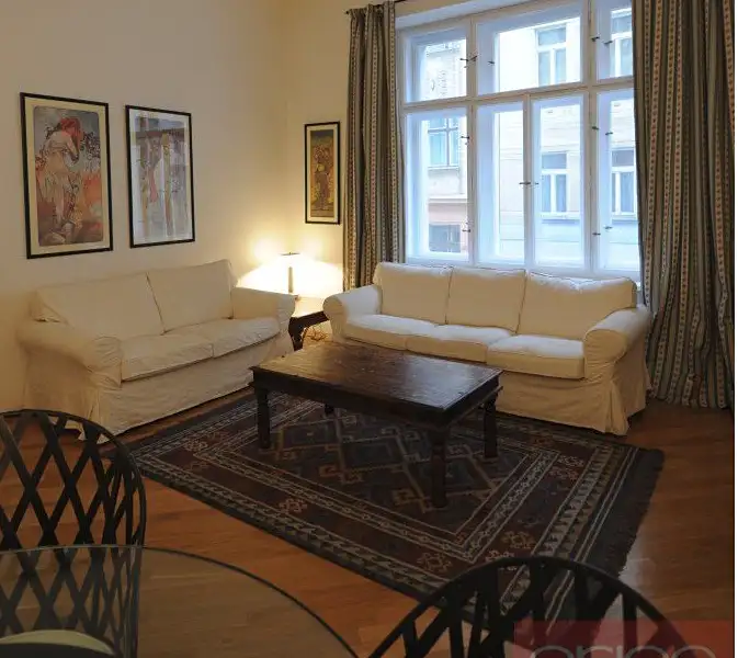 Pronájem bytu 3+1 80 m², Praha – náhled fotky 2