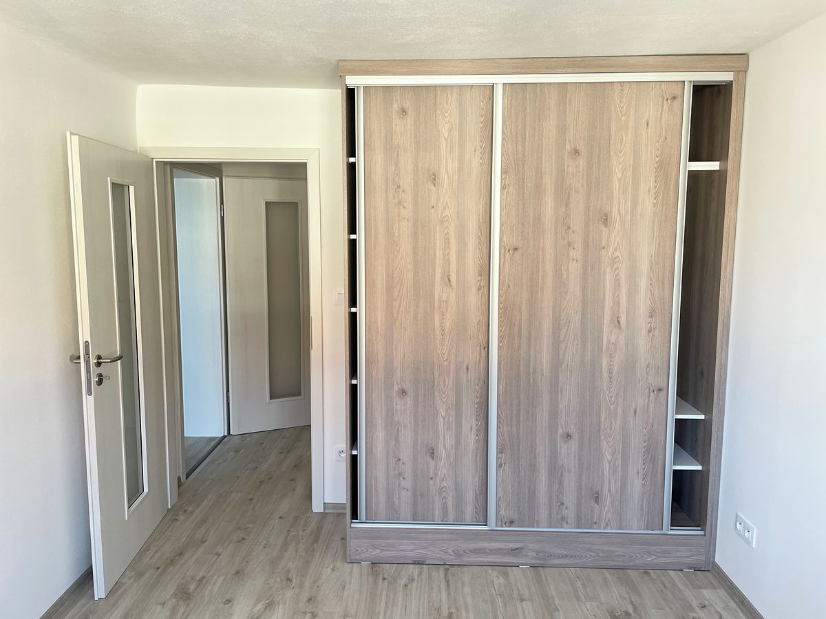 Pronájem bytu 2+kk 50 m² – fotografie 4