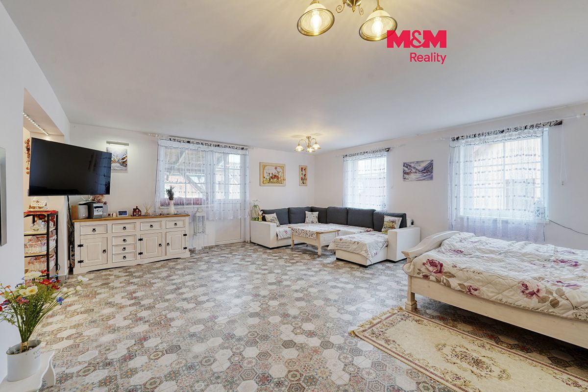 Prodej ubytovacího zařízení 359 m²