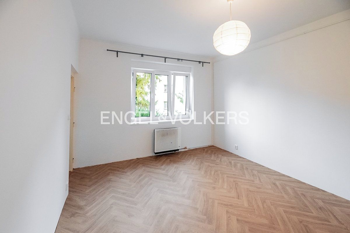 Pronájem bytu 1+kk 27 m²