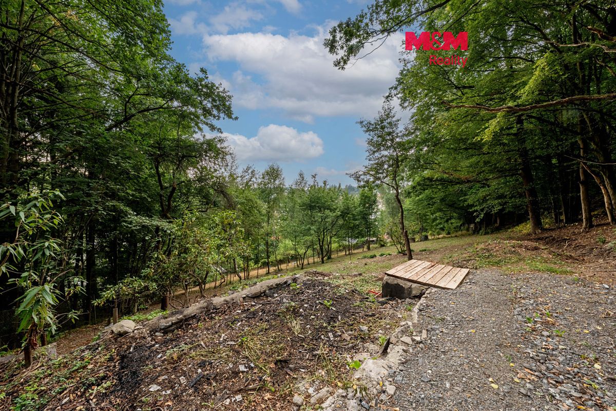 Prodej zahrady 825 m²
