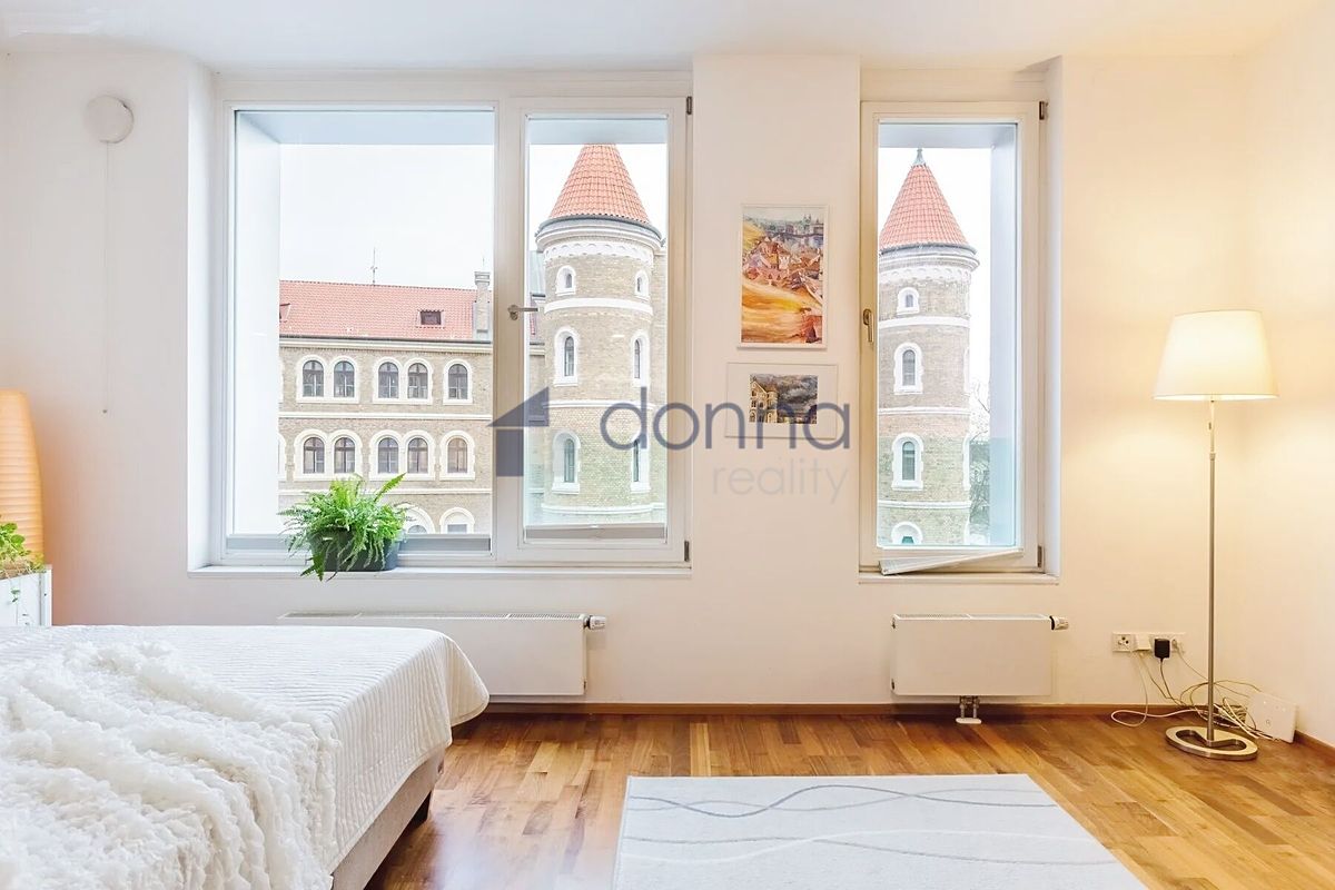 Pronájem bytu 1+kk 43 m² – fotografie 5
