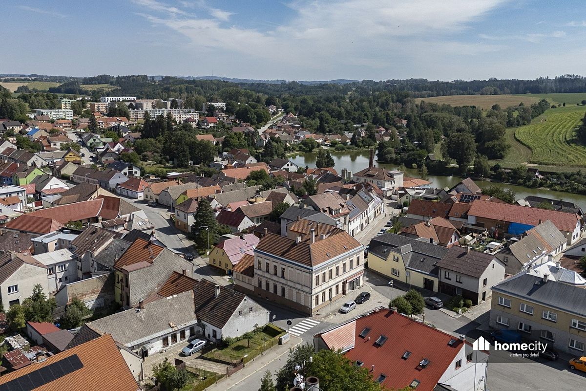 Prodej vícegeneračního domu 528 m², pozemek 504 m²