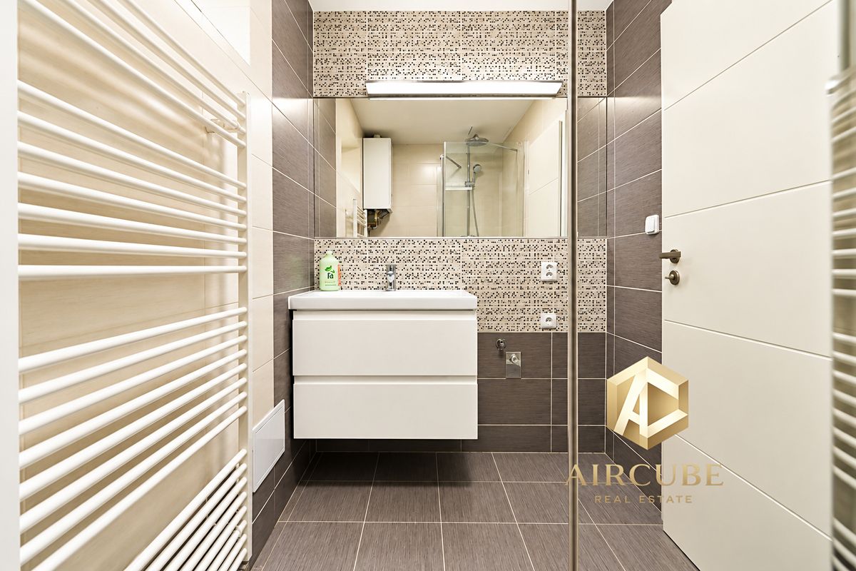 Pronájem bytu 2+1 62 m² – fotografie 4