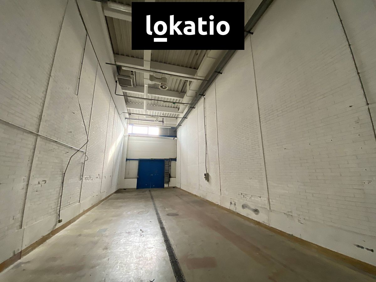 Pronájem skladového prostoru 111 m²