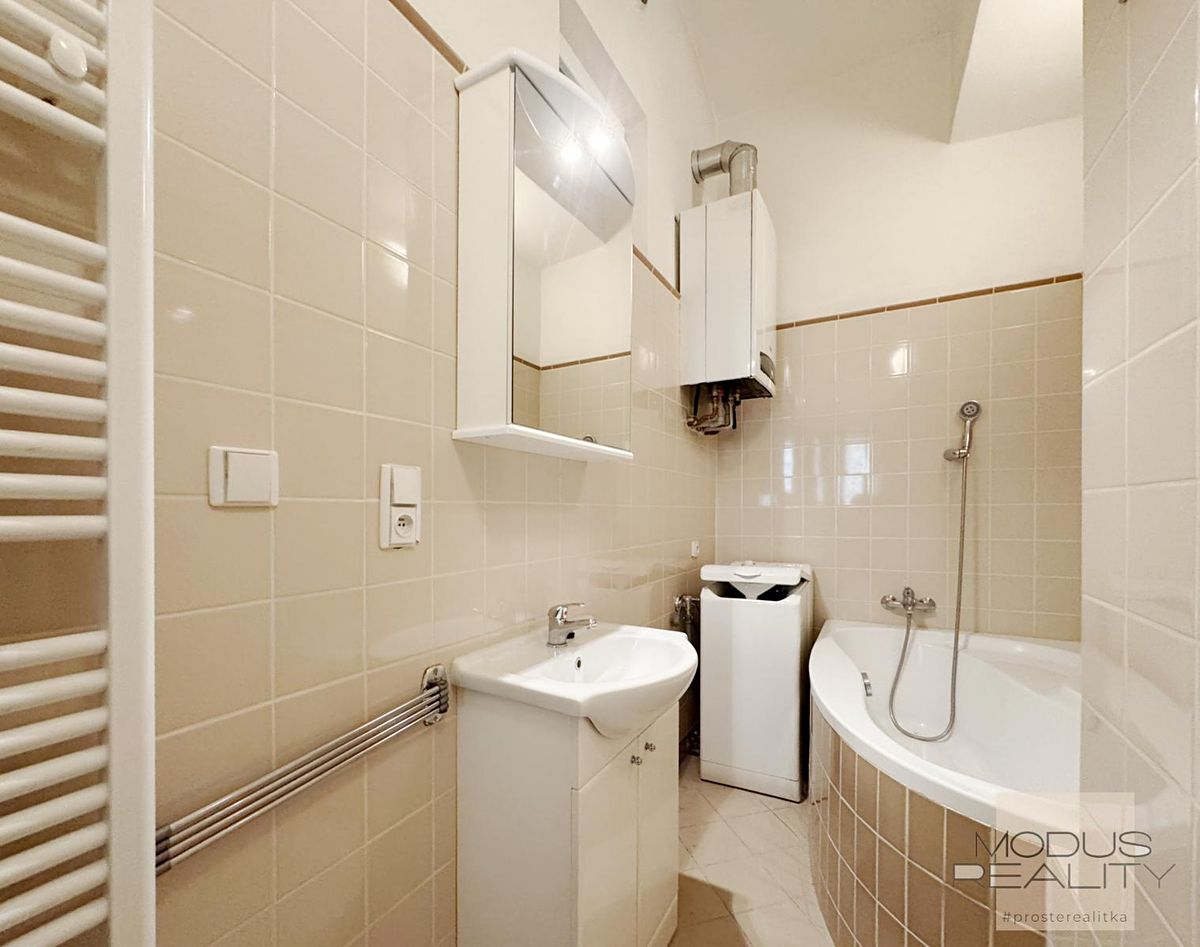 Pronájem bytu 2+1 68 m² – fotografie 5