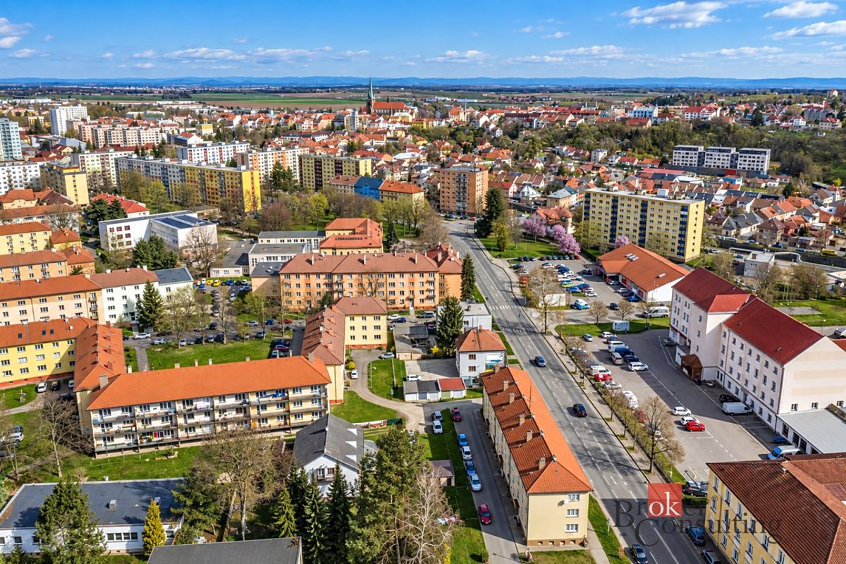 Prodej vily 226 m², pozemek 540 m² – fotografie 2