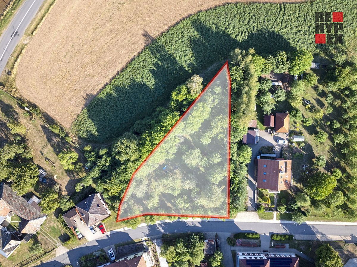 Prodej stavebního pozemku 1513 m² – fotografie 3