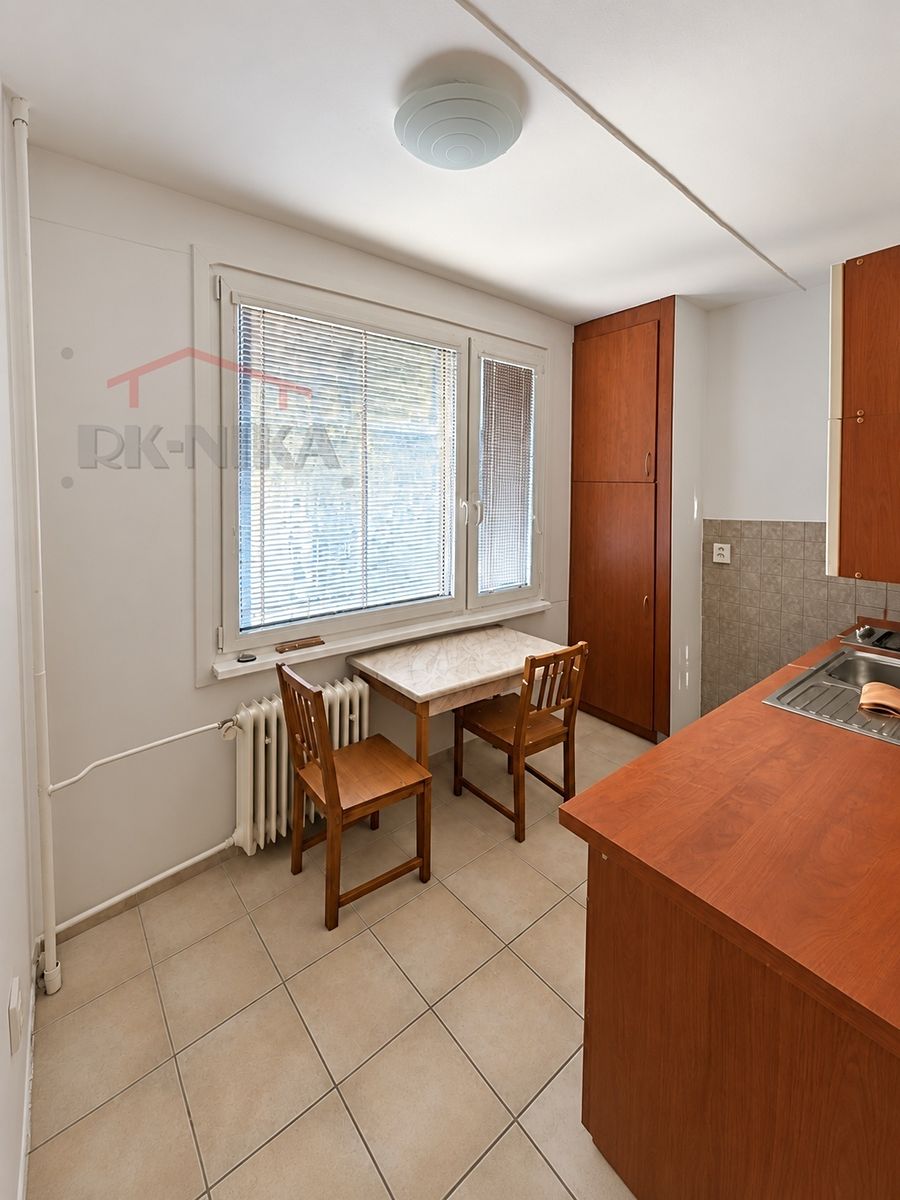 Pronájem bytu 1+1 32 m² – fotografie 2