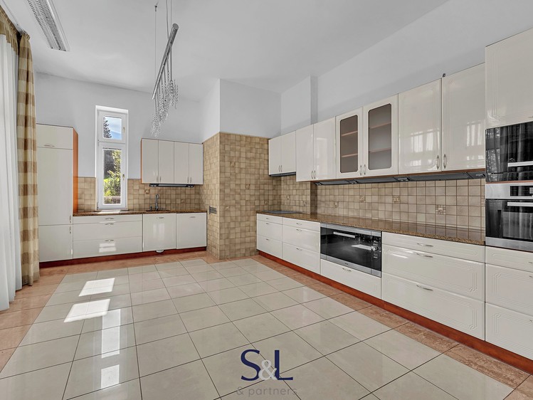 Haus zum Kauf, 320 m² (6 von 50)