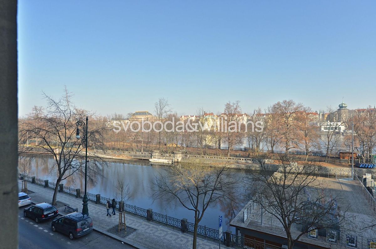 Pronájem bytu 5+1 175 m² – fotografie 2