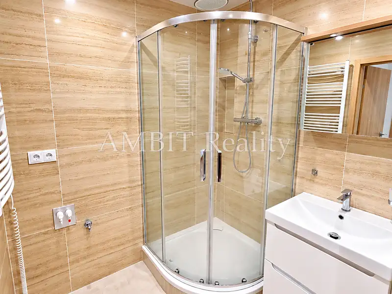 Pronájem bytu 3+kk 67 m², Praha – náhled fotky 3
