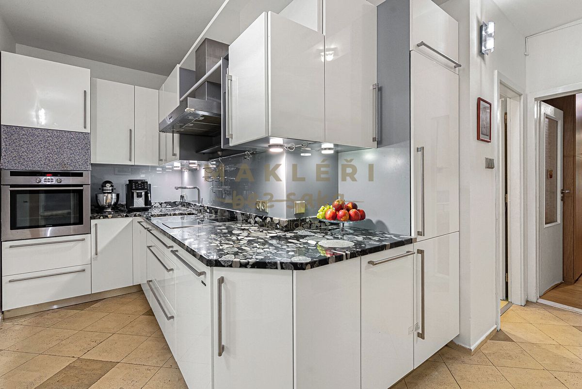 Prodej bytu 4+kk 80 m²
