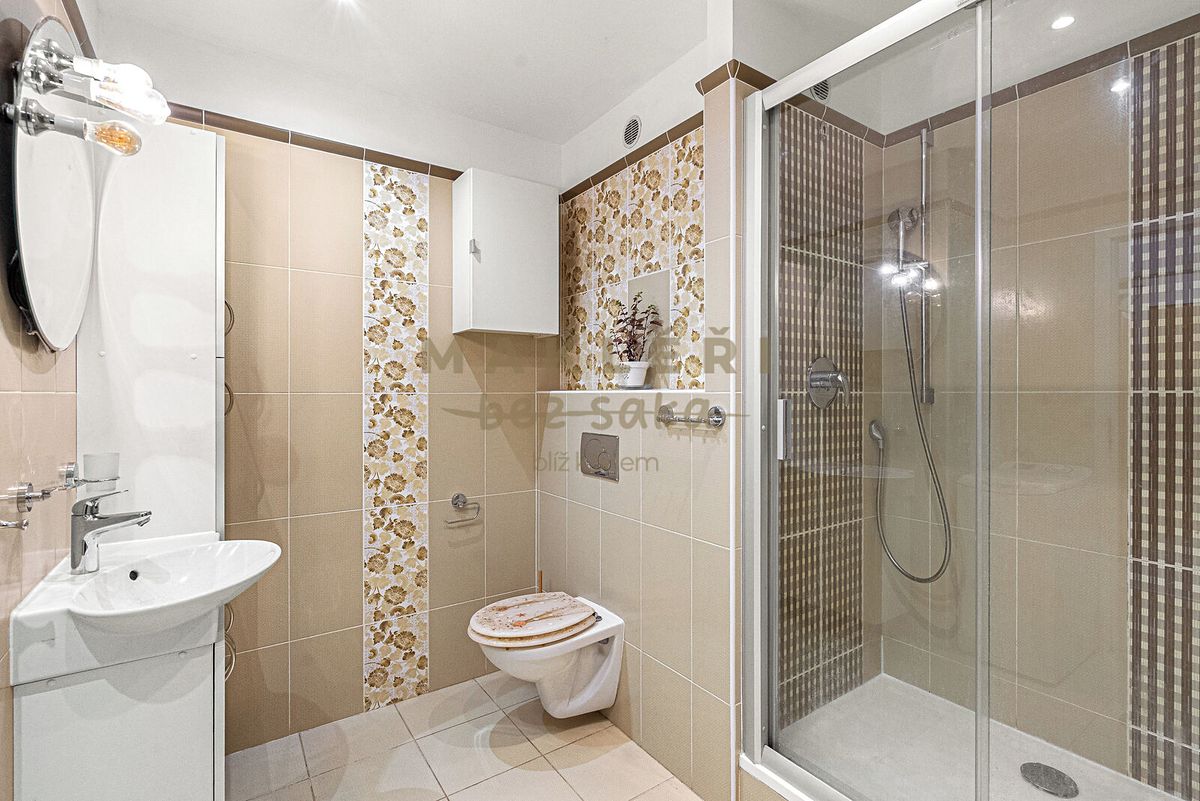 Prodej bytu 4+kk 80 m² – fotografie 3