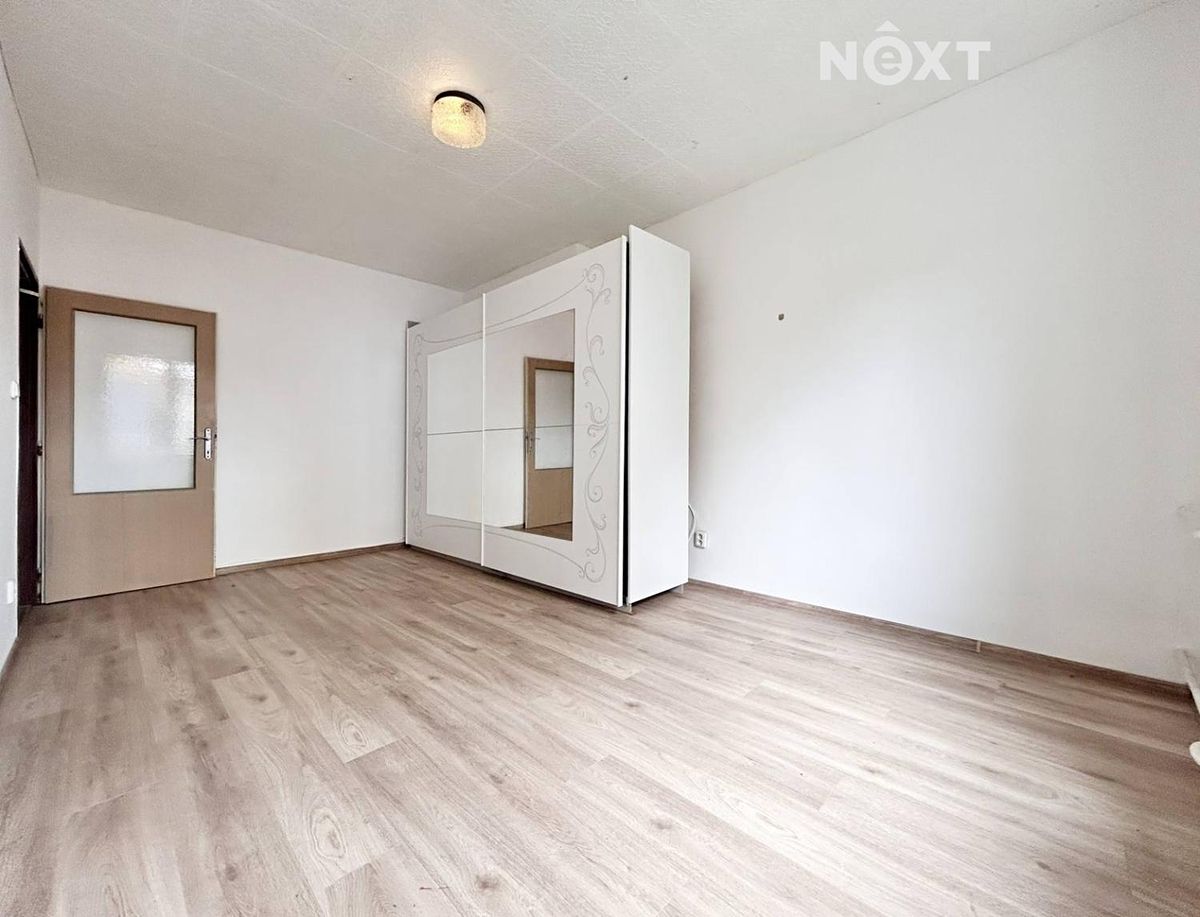 Pronájem bytu 2+1 49 m² – fotografie 3