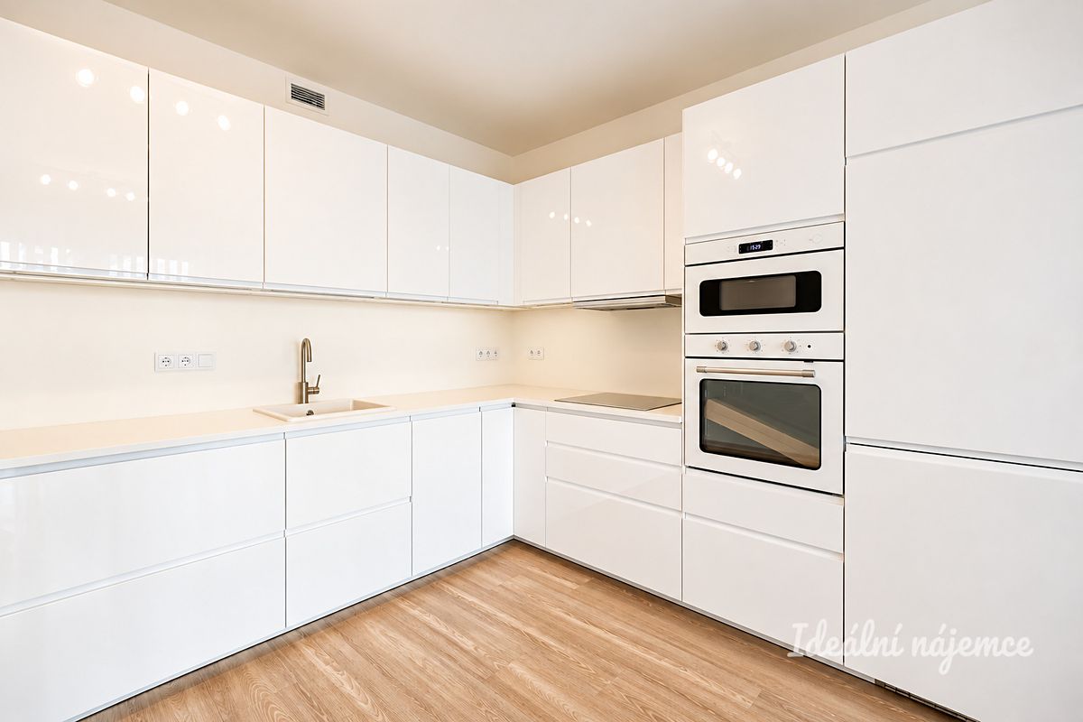 Prodej bytu 2+kk 53 m² – fotografie 2