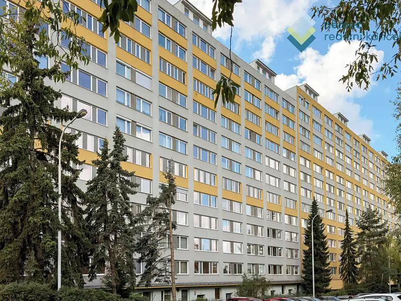 Prodej bytu 2+kk 44 m², Praha – náhled fotky 1