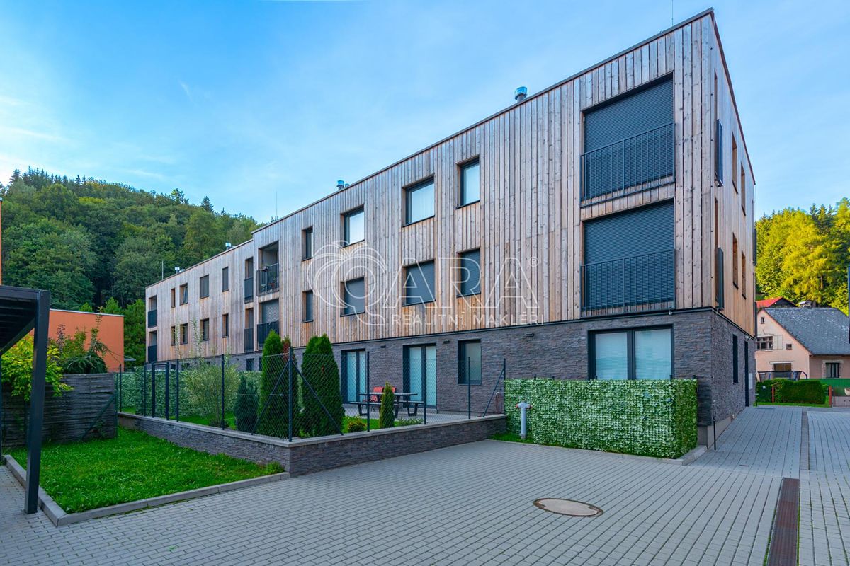 Pronájem bytu 2+kk 61 m² – fotografie 2