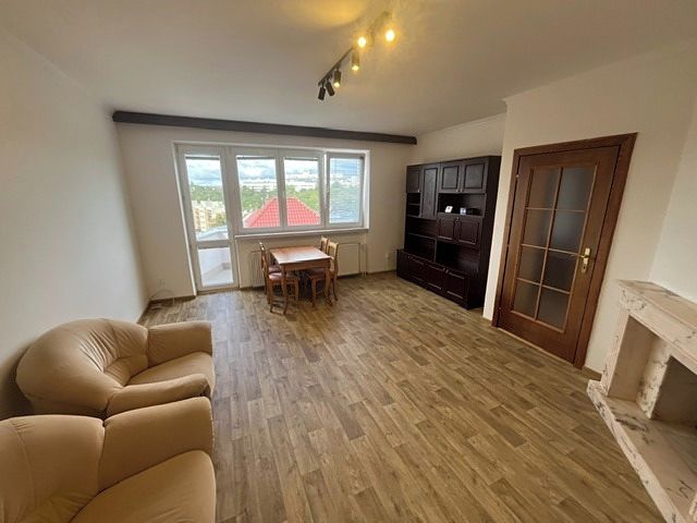 Pronájem bytu 3+1 82 m² – fotografie 2