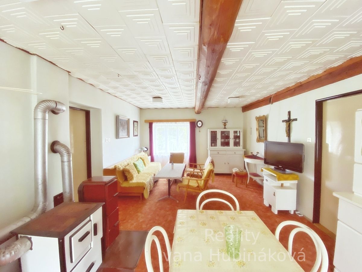 Prodej rodinného domu 60 m², pozemek 960 m² – fotografie 3