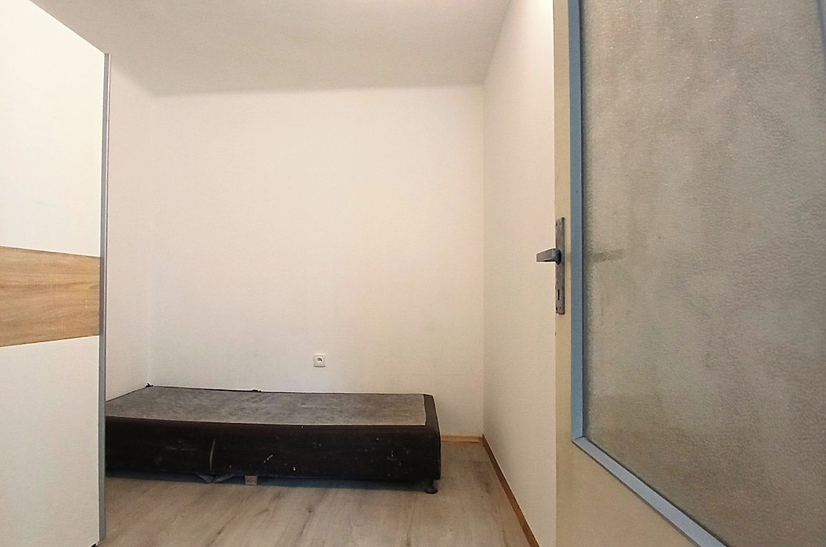 Pronájem bytu 3+kk 44 m² – fotografie 4
