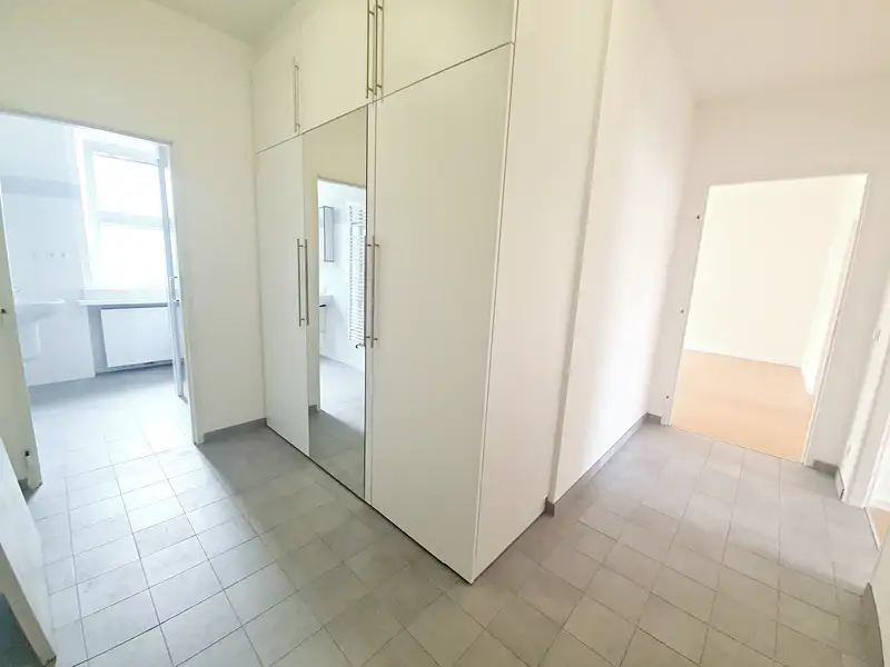 Pronájem bytu 3+kk 90 m², Roztoky – náhled fotky 3
