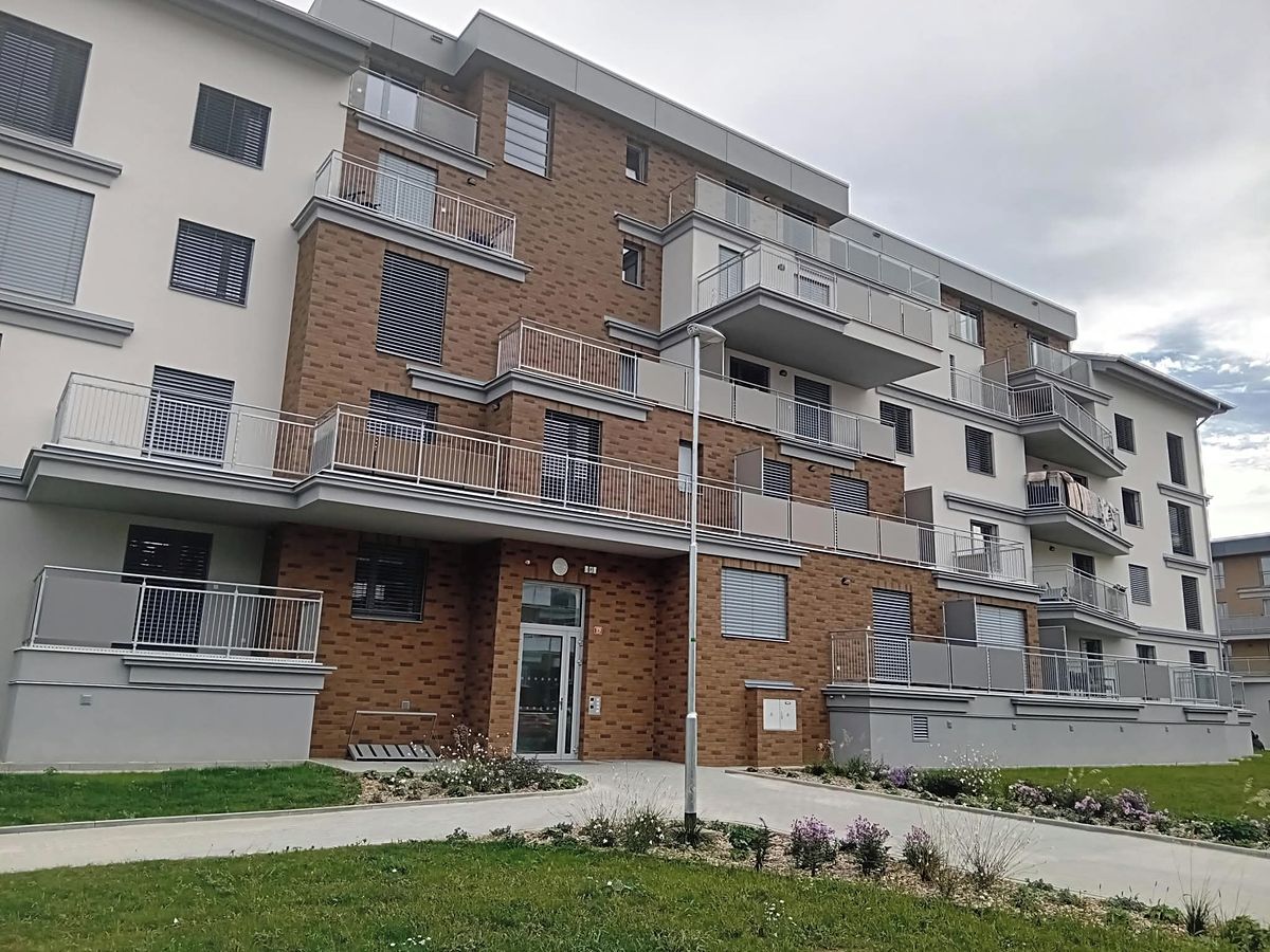 Pronájem bytu 2+kk 54 m²