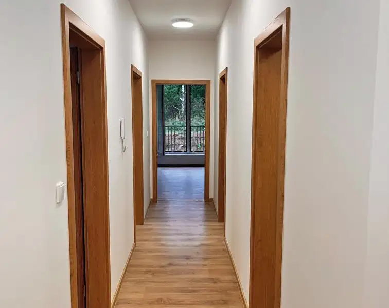 Pronájem bytu 3+kk 59 m², Benešov – náhled fotky 3