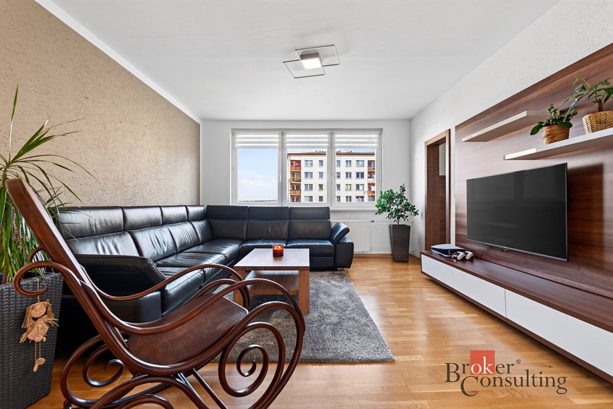 Prodej bytu 4+1 86 m² – fotografie 3
