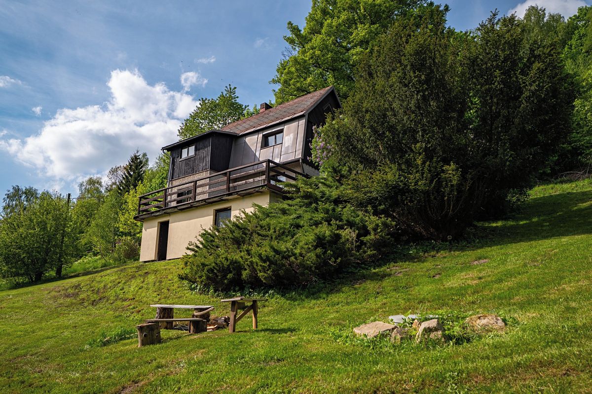 Prodej rodinného domu 80 m², pozemek 2200 m²
