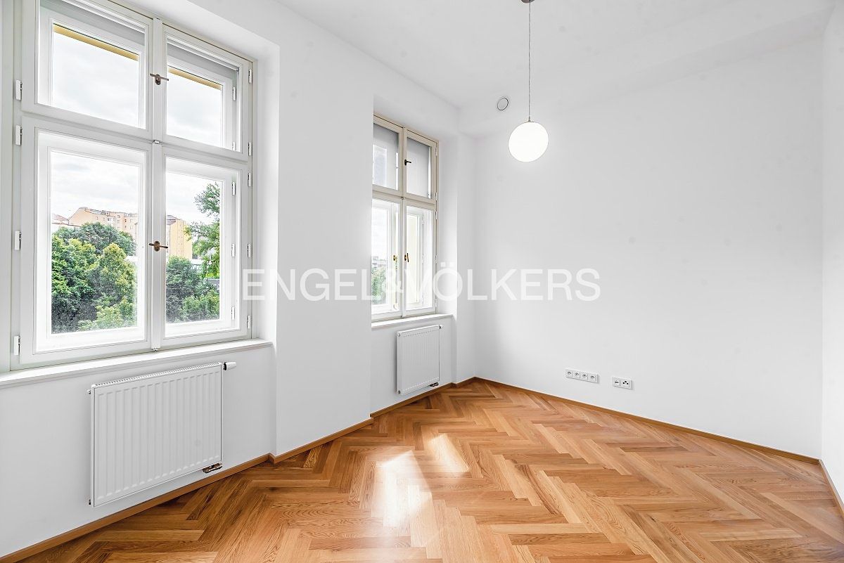 Pronájem bytu 2+kk 46 m² – fotografie 2