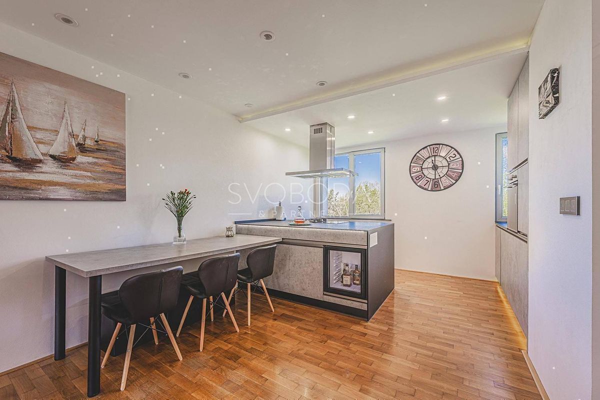 Prodej bytu 2+kk 61 m² – fotografie 4