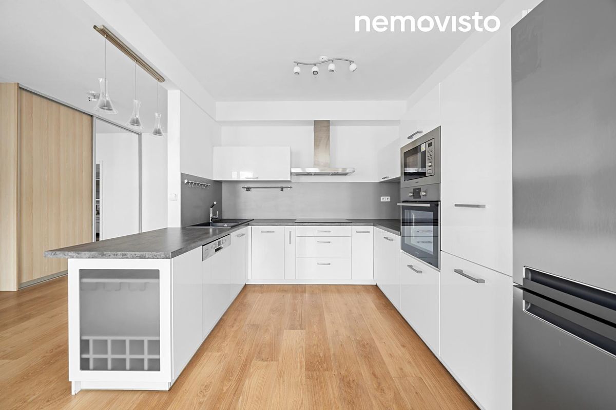 Pronájem bytu 4+kk 113 m²