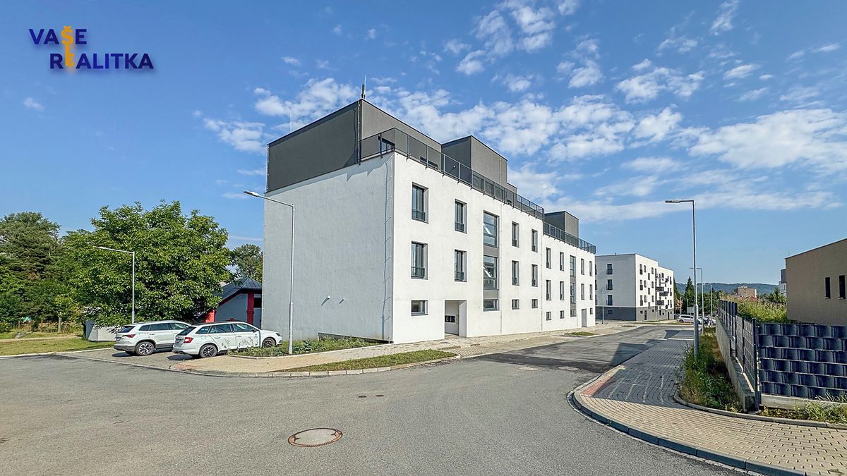 Pronájem bytu 1+kk 33 m²