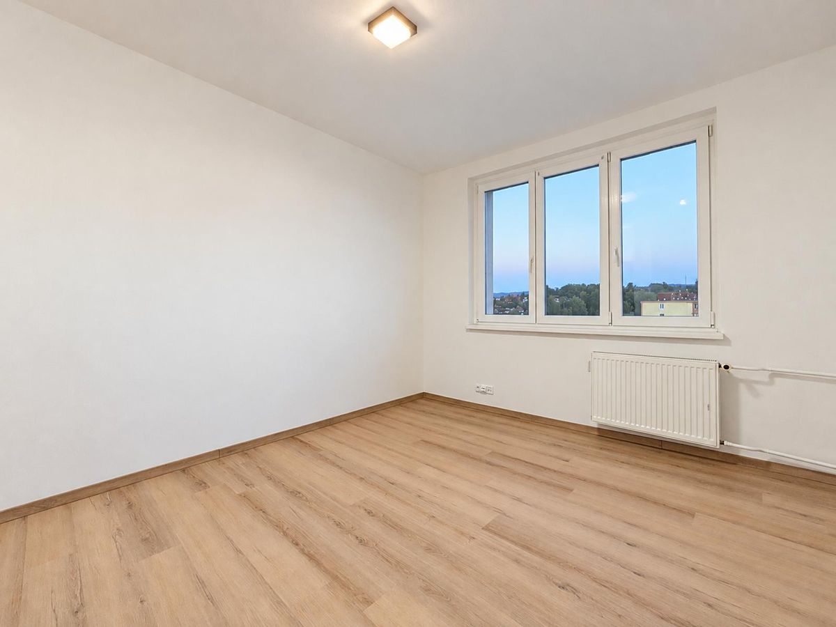 Pronájem bytu 1+kk 21 m² – fotografie 4