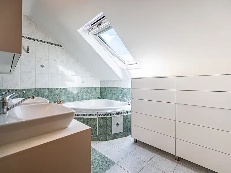 Prodej rodinného domu 211 m², pozemek 510 m², Rebešovice – náhled fotky 2