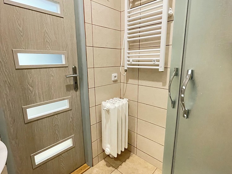Pronájem bytu 3+kk, 66 m² (14 z 20)