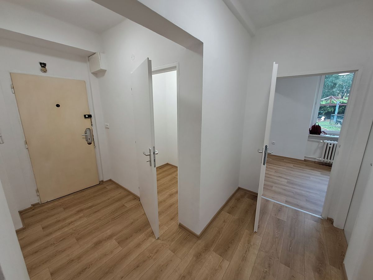 Pronájem bytu 2+kk 62 m² – fotografie 2