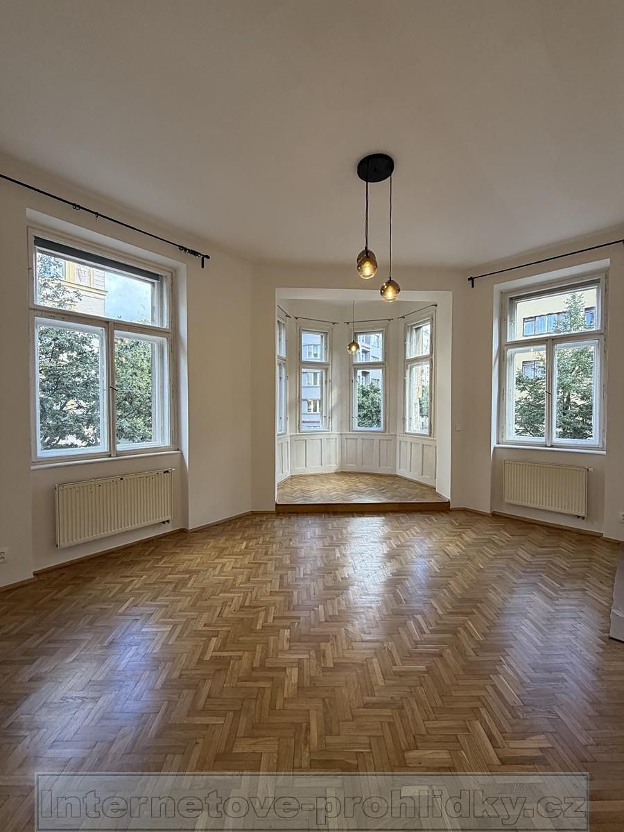 Pronájem bytu 2+1 74 m² – fotografie 5
