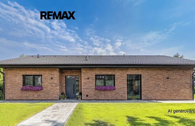 Prodej stavebního pozemku 2018 m², Honětice – náhled fotky 1