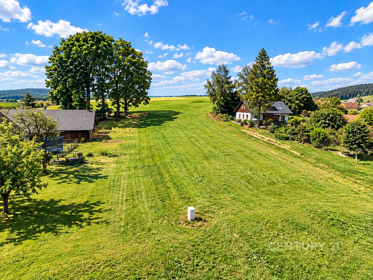 Prodej stavebního pozemku 1832 m²