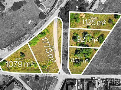 Prodej stavebního pozemku 921 m²