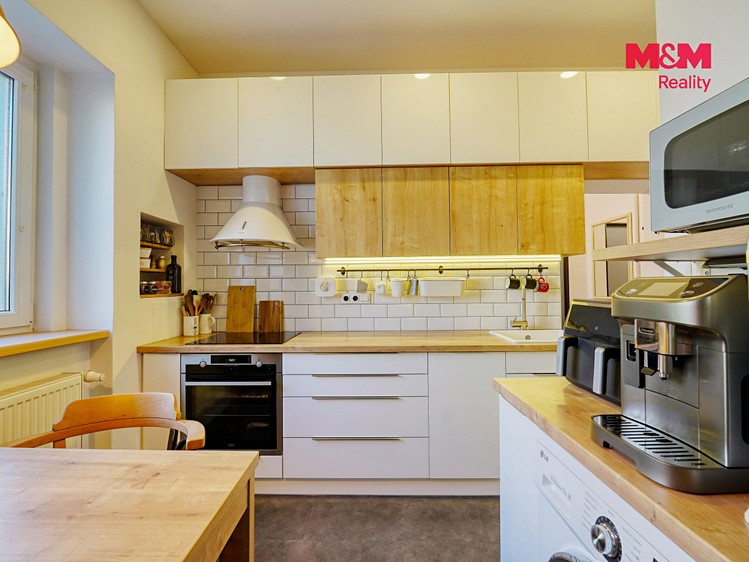 Комерційне приміщення на продаж, 343 м² (6 з 30)