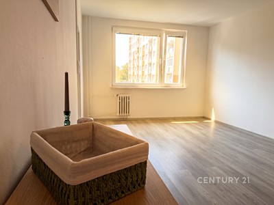 Квартира 2+kk в оренду, 37 м² (3 з 12)