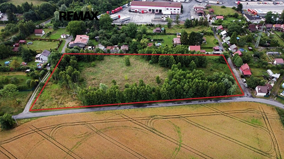 Prodej stavebního pozemku 9386 m²