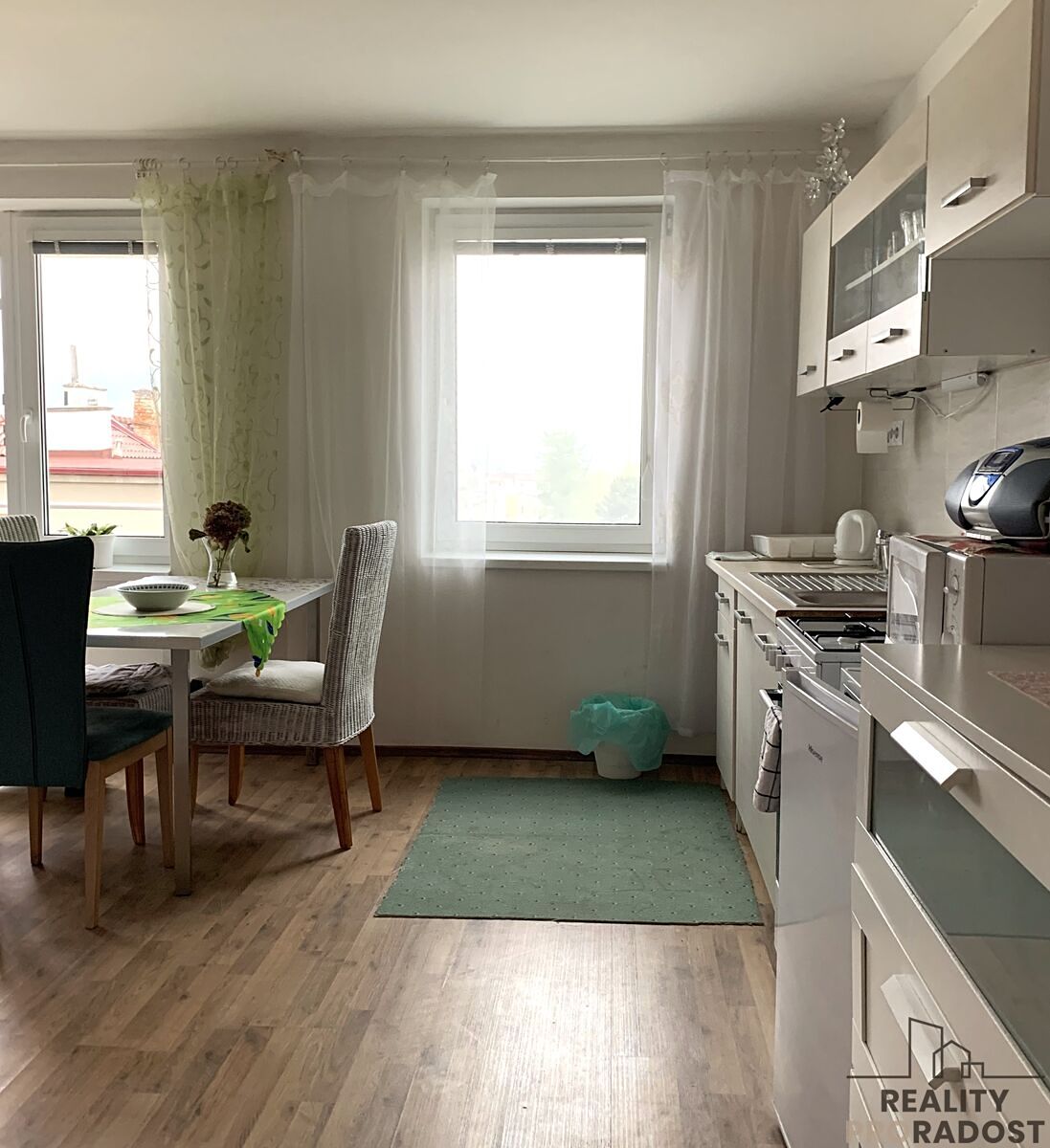 Pronájem bytu 1+kk 45 m² – fotografie 5